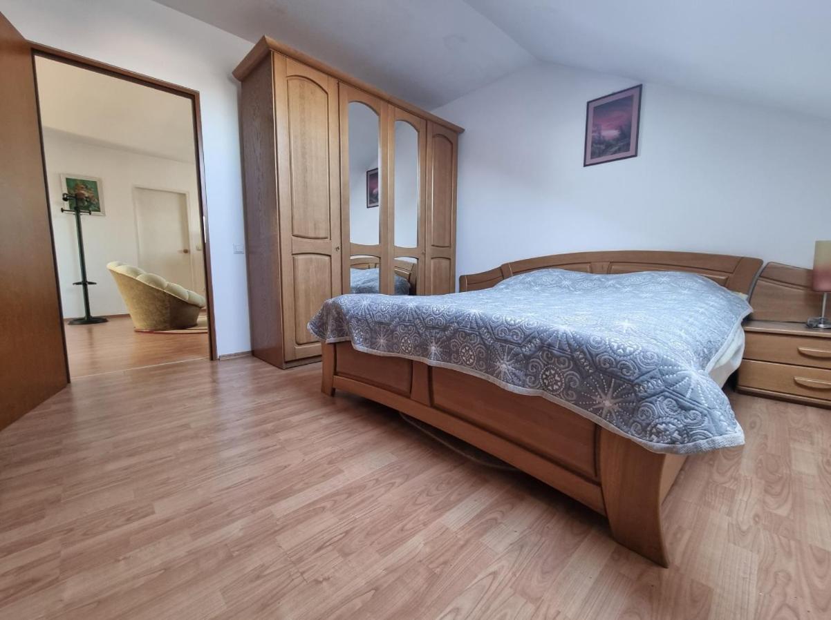 Contemporary Flat By Tower Bridge Perfect For Life Apartment